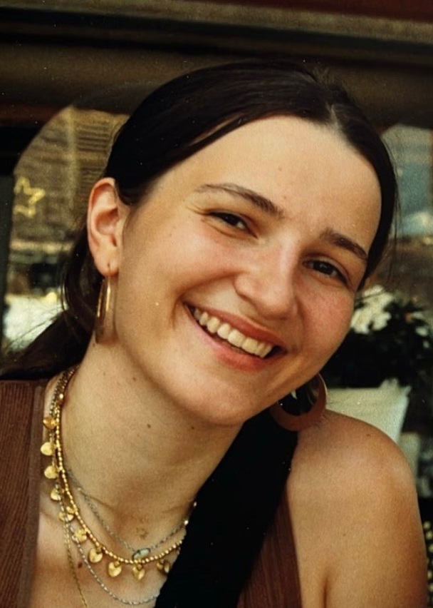 Tara Stoll-Bickel